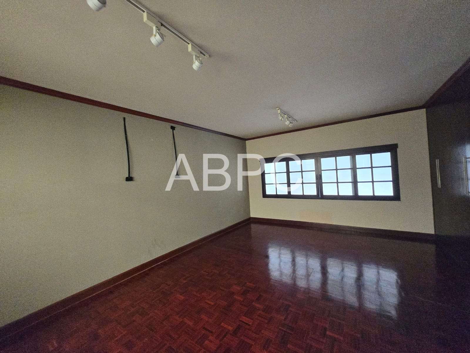 Ocean & City View Duplex 3 Bed 2 Bath Condo in Jomtien photo 4