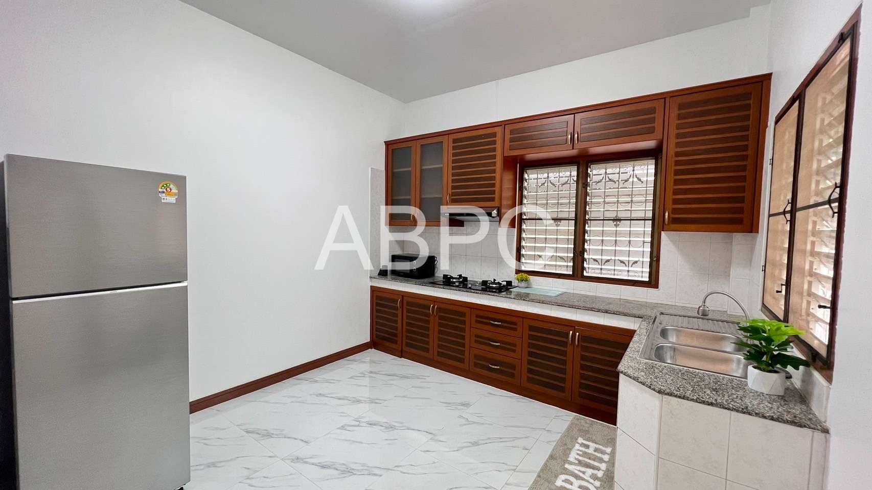 3 Bed 2 Bath House in East Pattaya - Royal Green Park photo 2