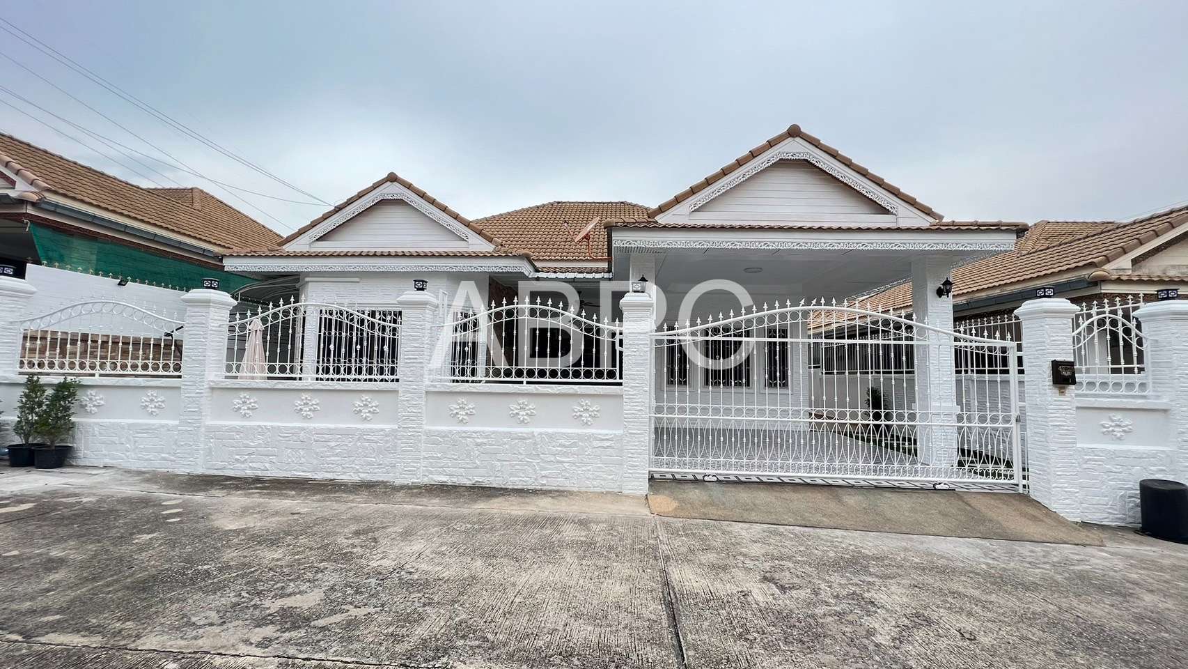 3 Bed 2 Bath House in East Pattaya - Royal Green Park photo 7