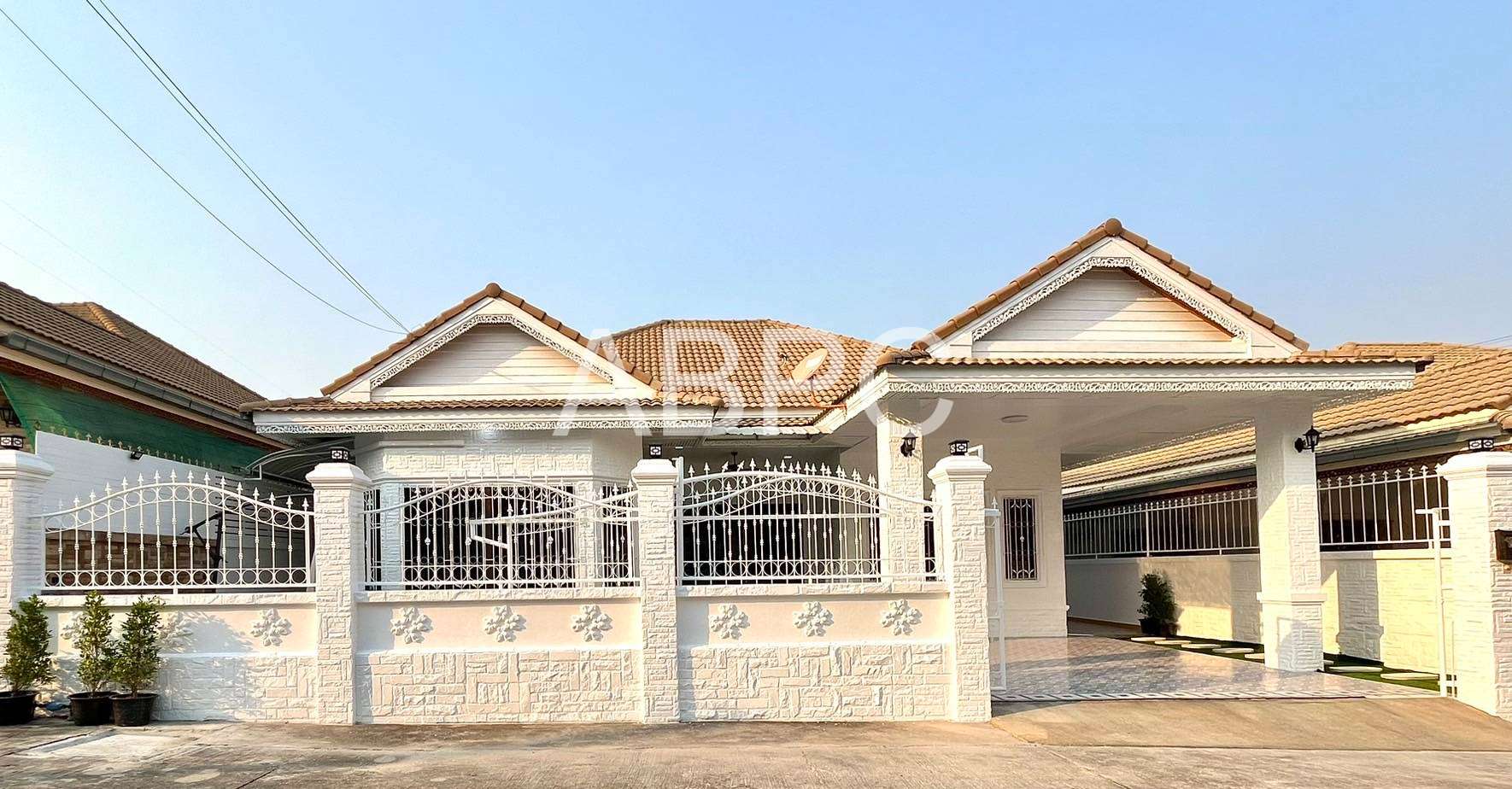 3 Bed 2 Bath House in East Pattaya - Royal Green Park photo 10