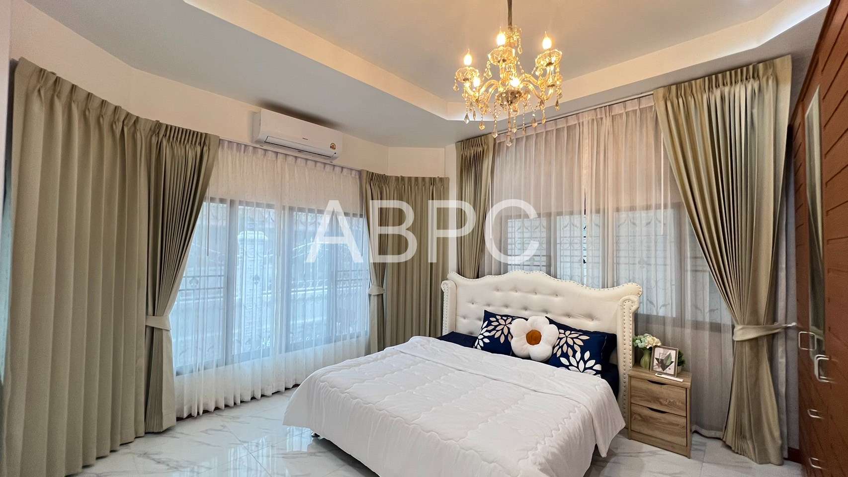 3 Bed 2 Bath House in East Pattaya - Royal Green Park photo 11