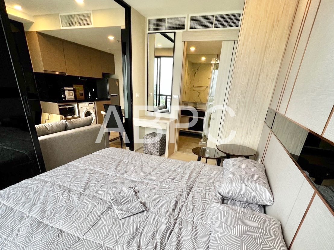 Luxury Condo For Sale in Prahtamnak photo 7