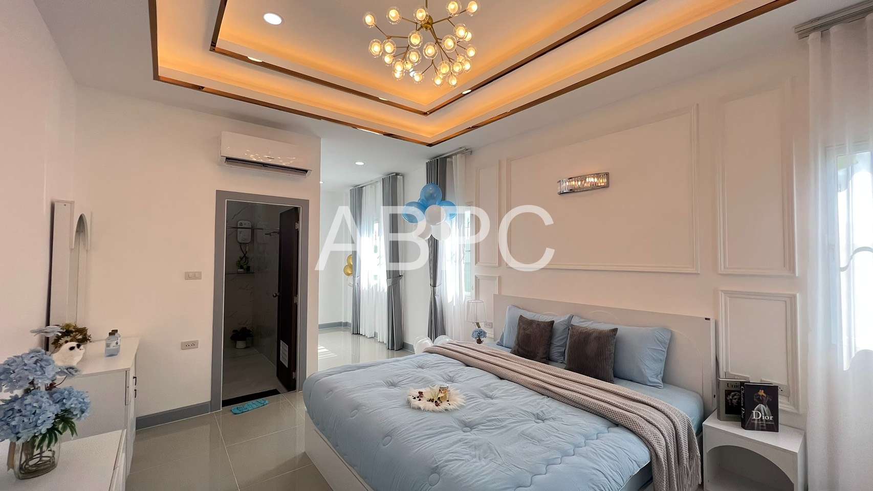4 Bed Pool Villa in East Pattaya - Natheekarn Park View photo 12