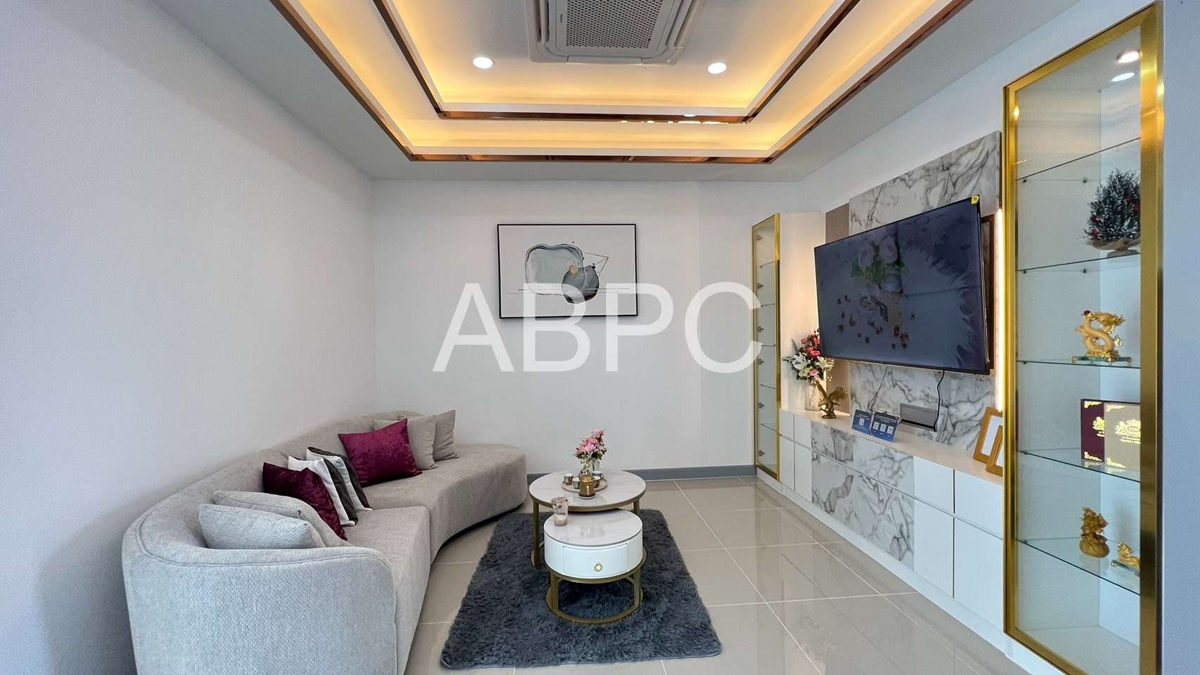 4 Bed Pool Villa in East Pattaya - Natheekarn Park View photo 16