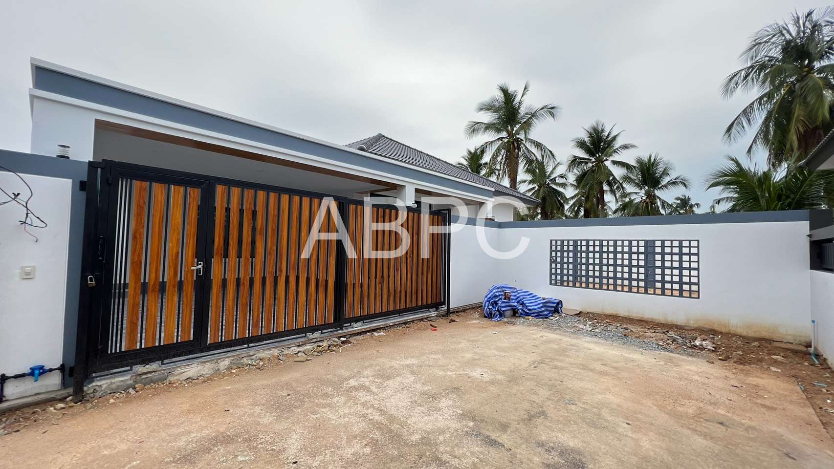 3 Bedrooms 3 Bathrooms in East pattaya photo 6