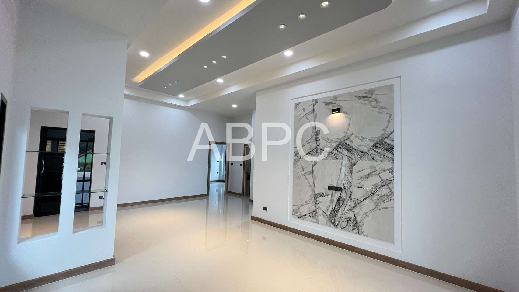 3 Bedrooms 3 Bathrooms in East Pattaya photo 11