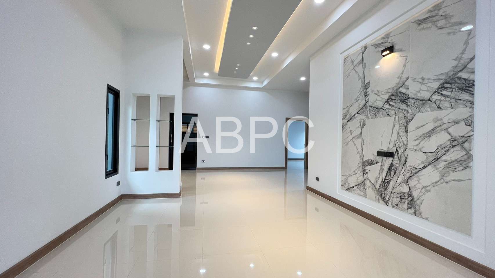 3 Bedrooms 3 Bathrooms in East Pattaya photo 6