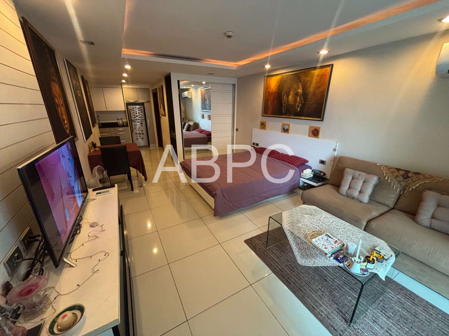 Studio Condo In South Pattaya photo 11