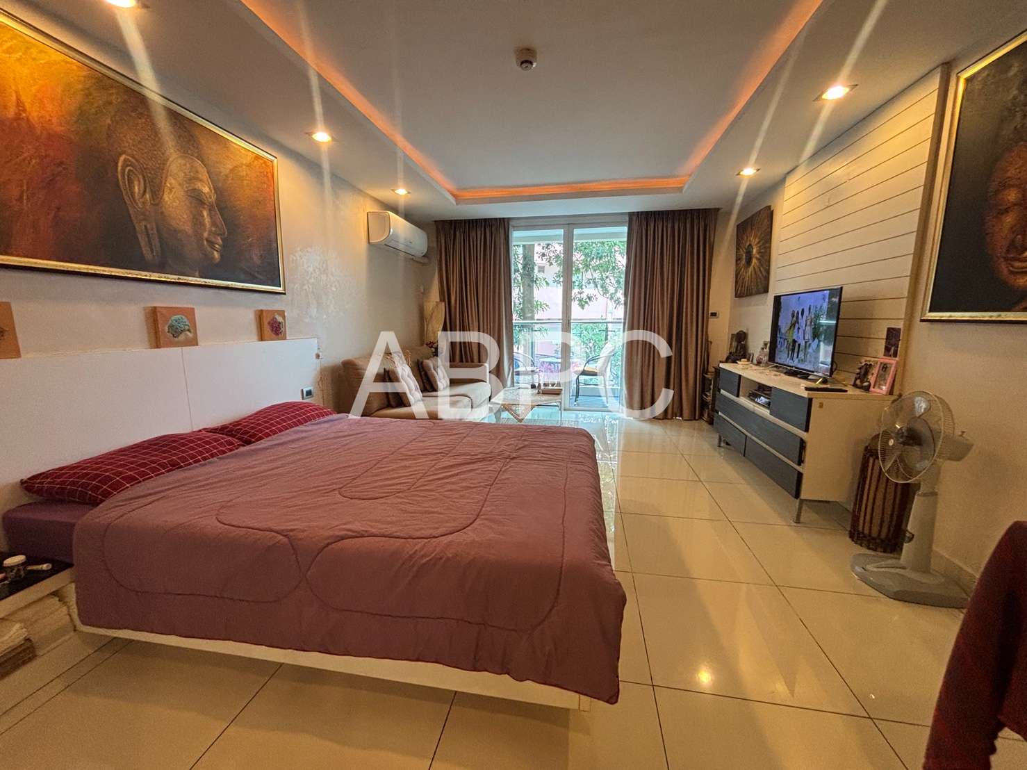 Studio Condo In South Pattaya photo 7