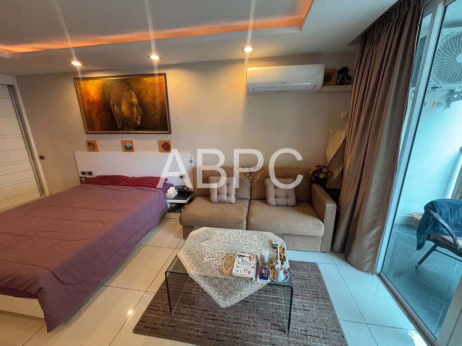 Studio Condo In South Pattaya photo 9