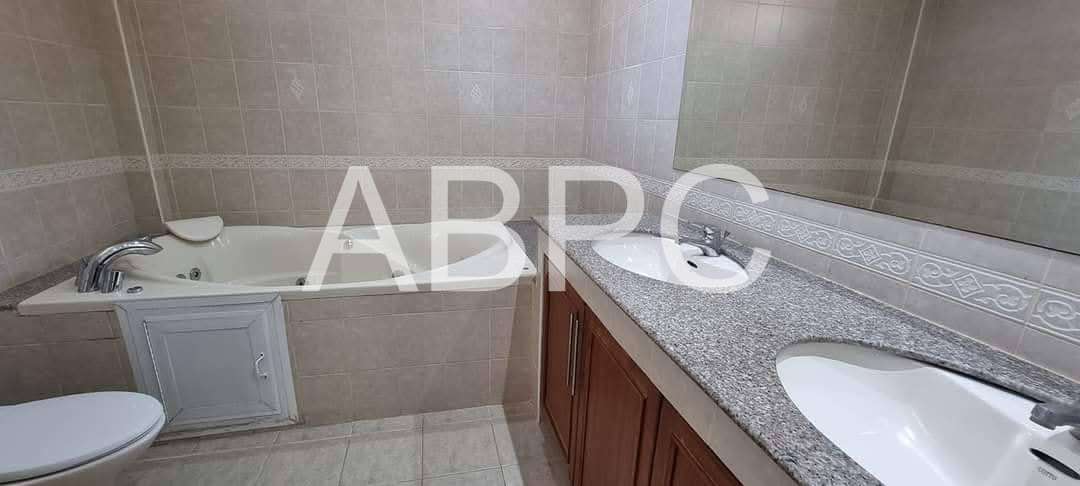 House For Sale On Pratamnak Hill photo 9