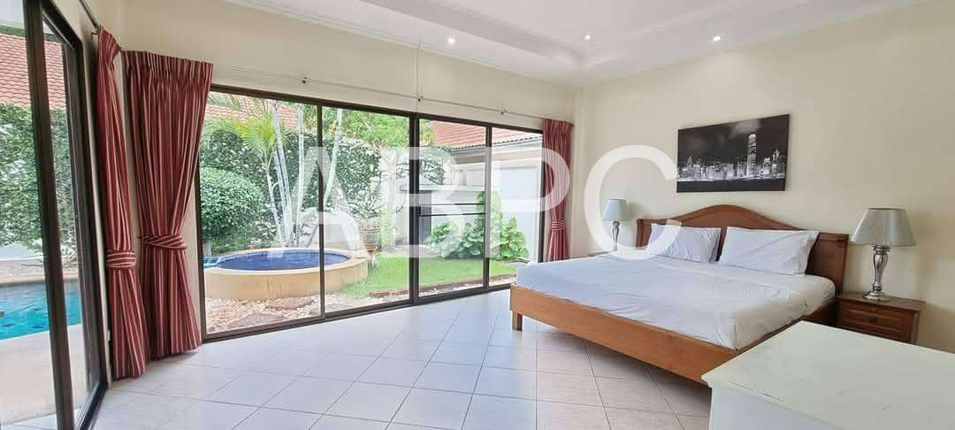 House For Sale On Pratamnak Hill photo 10