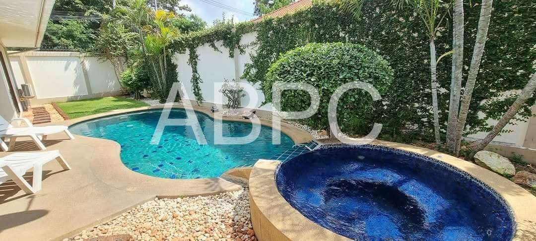 House For Sale On Pratamnak Hill photo 7
