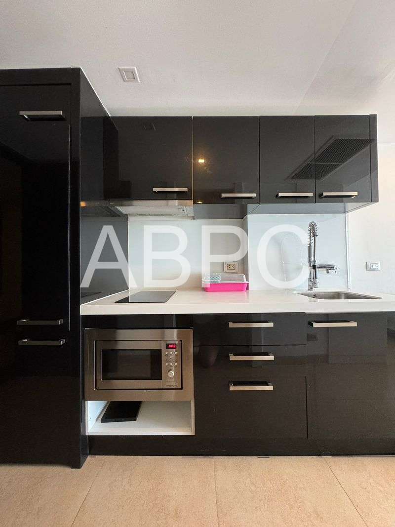 Fire Sale City View Studio Condo In Central Pattaya photo 11