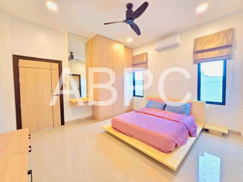 Brand New Modern 3 Bed 3 Bath Pool Villa In East Pattaya photo 9