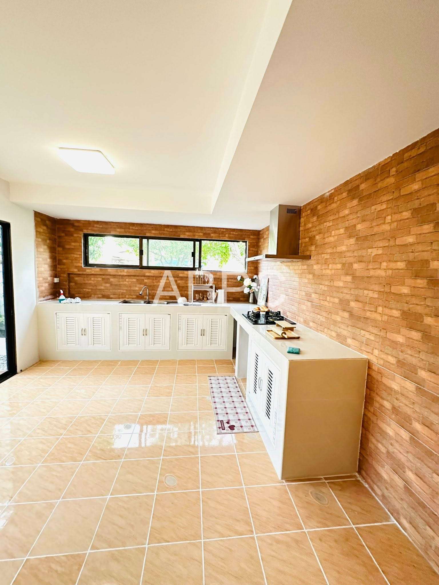 All New Fully Renovated 3 Bed 3 Bath House In East Pattaya photo 15