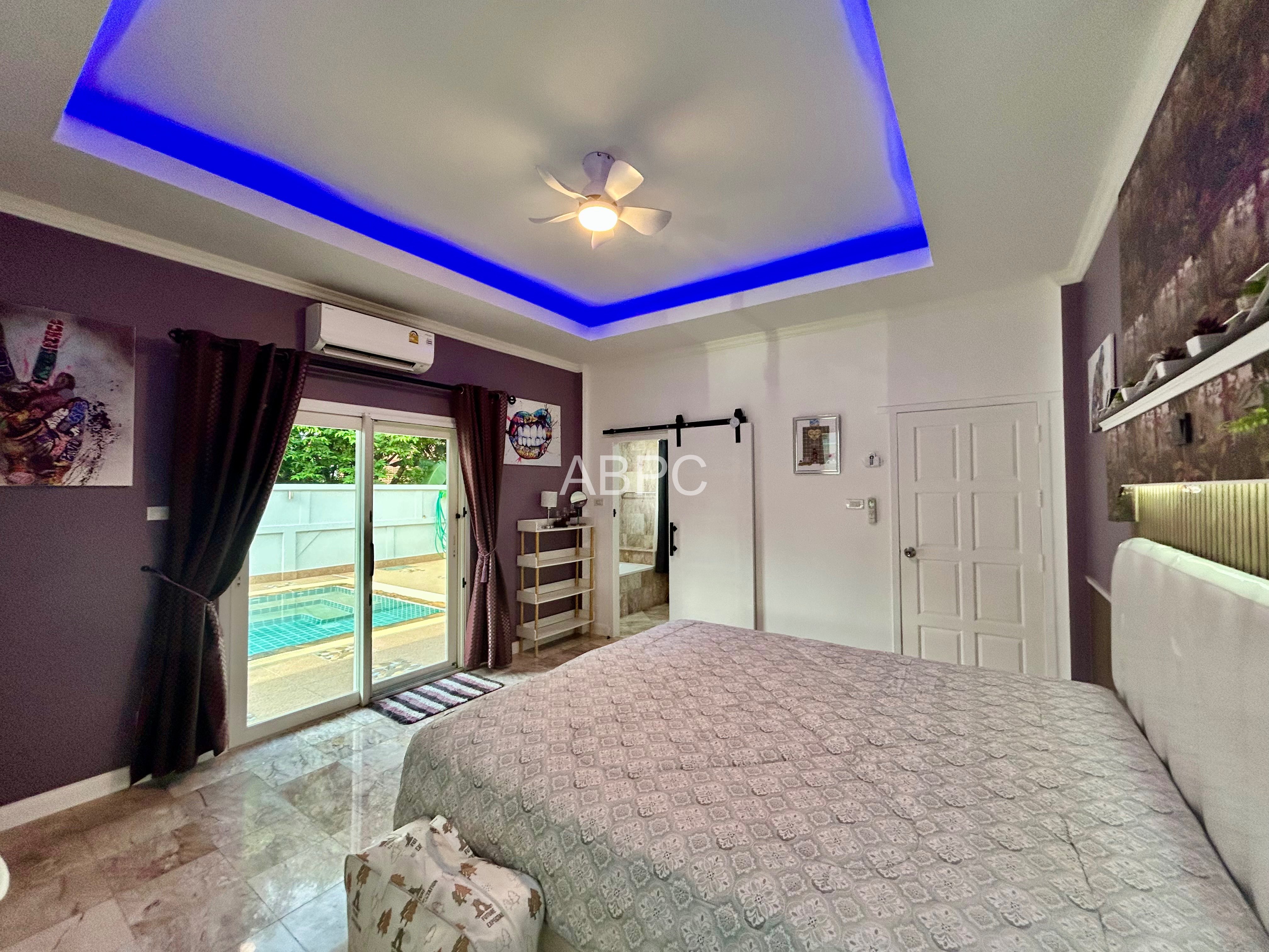 3 Bedroom 2 Bathroom Pool Villa near Mabprachan Lake photo 15