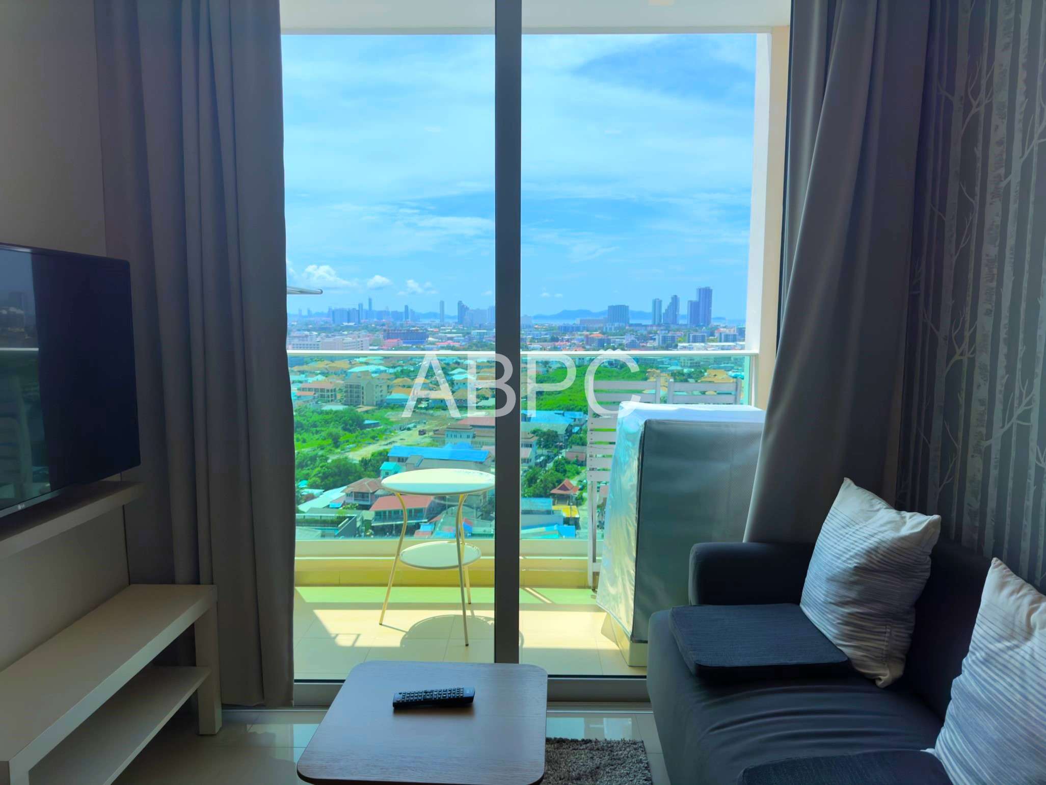 Sea View 1 Bedroom 1 Bathroom Condo in South Pattaya photo 7