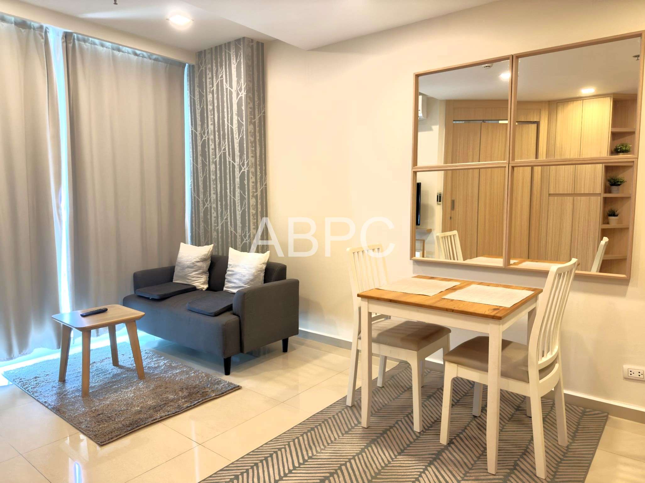 Sea View 1 Bedroom 1 Bathroom Condo in South Pattaya photo 5