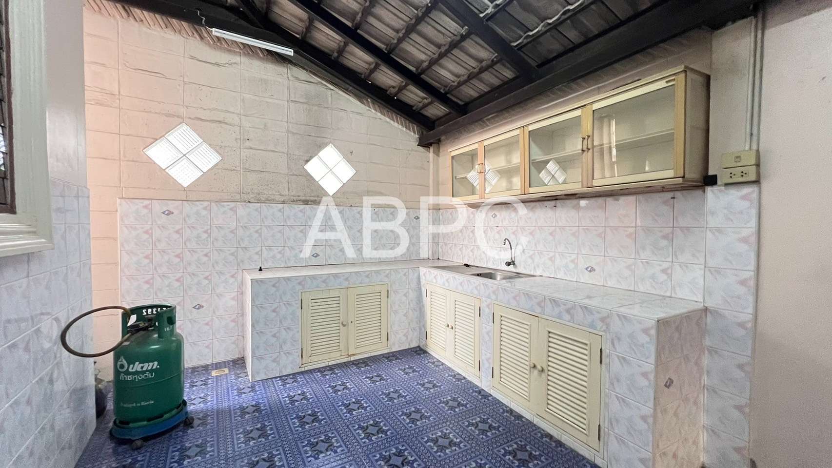 3 Bedrooms 2 Bathrooms in East Pattaya photo 12