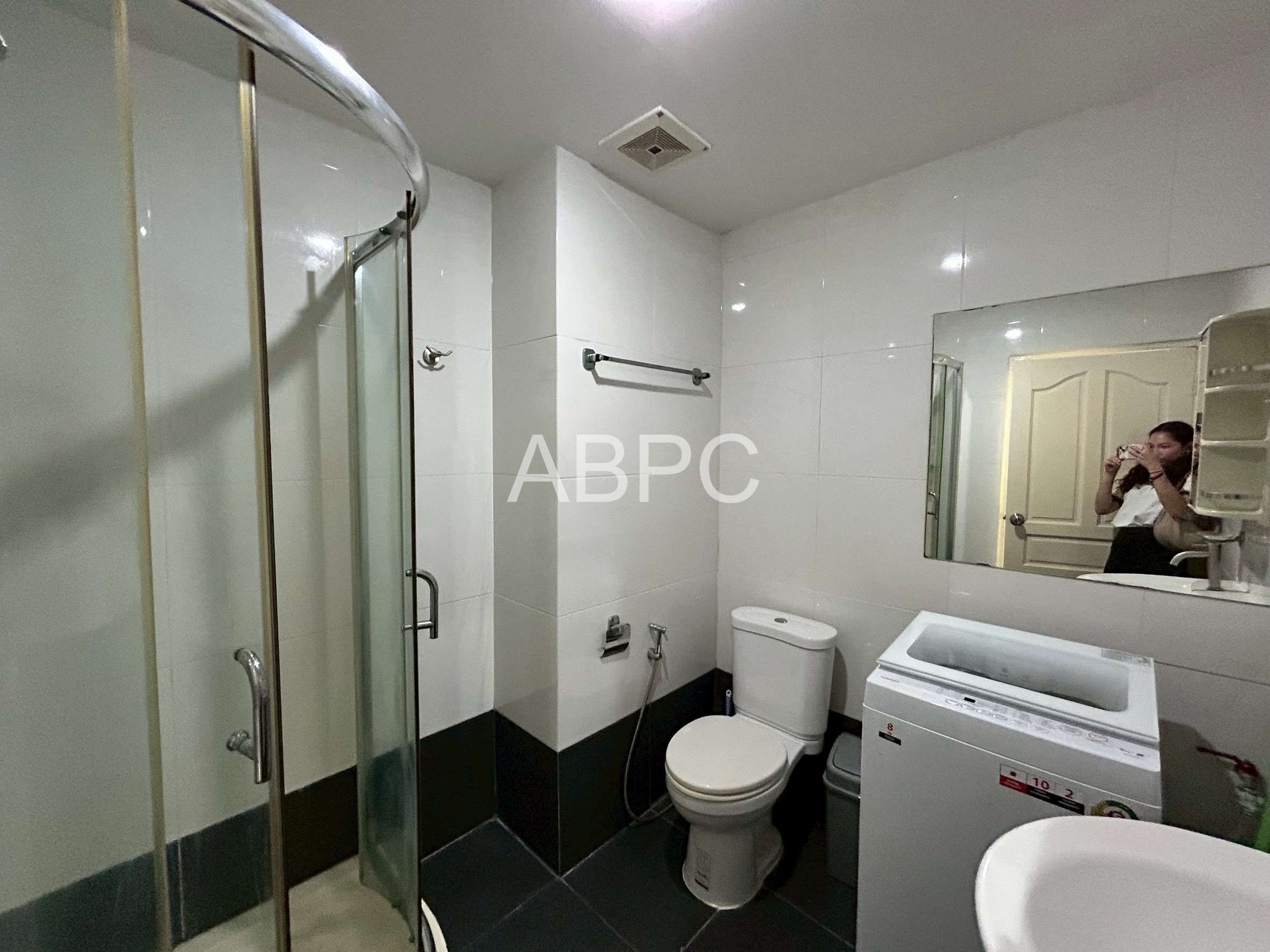 Renovated Large 1 Bed 1 Bath Condo In Jomtien photo 10