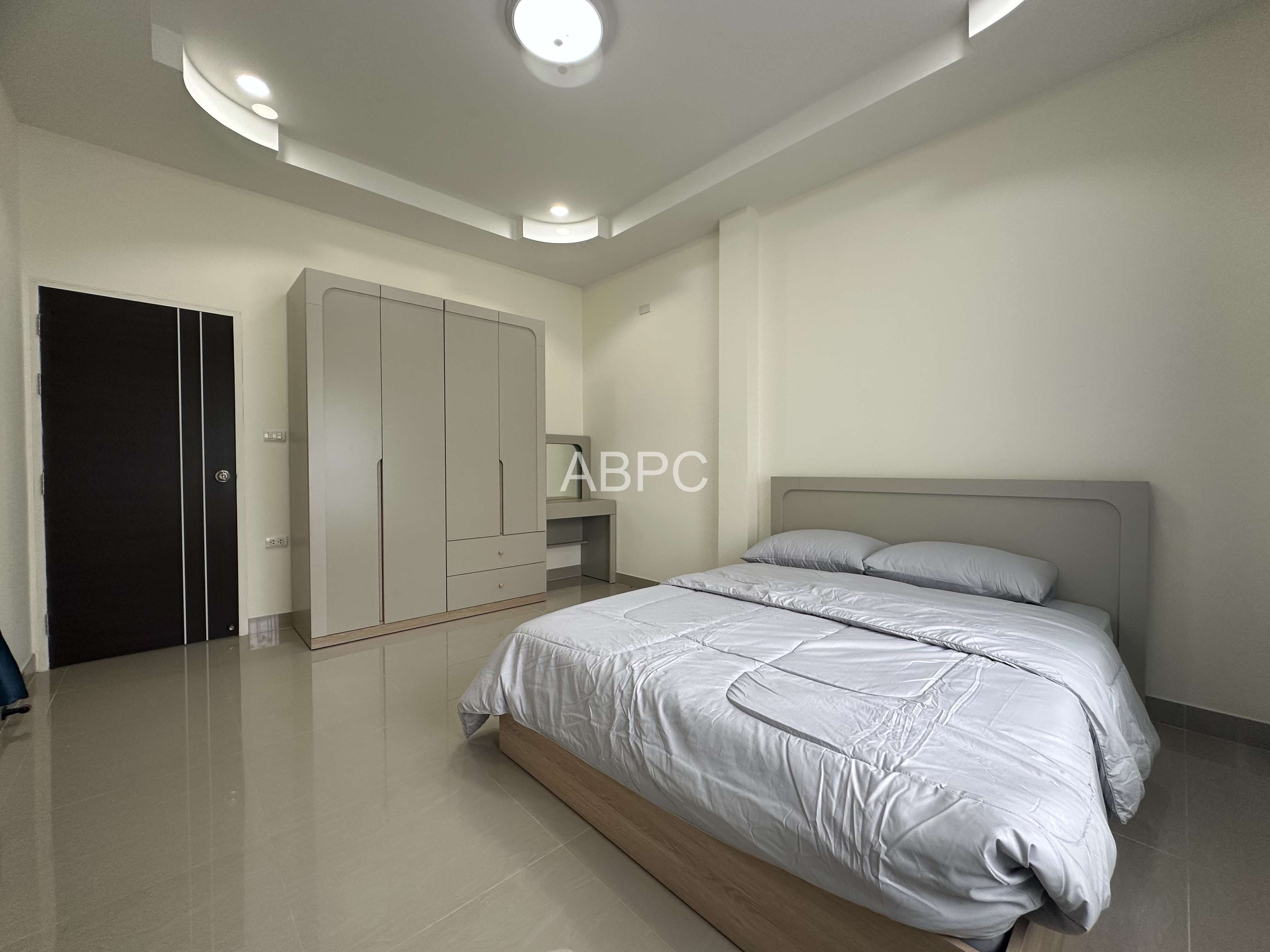 3 Bedrooms 2 Bathrooms in Mapprachan photo 12