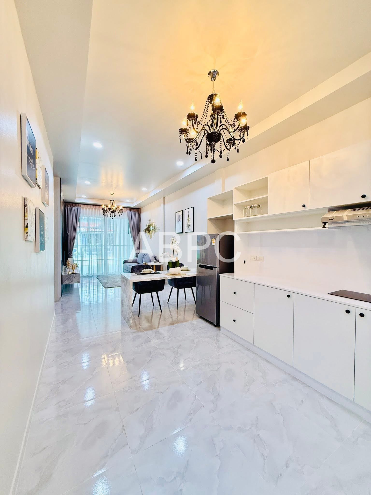 2 Bedroom House For Sale photo 8