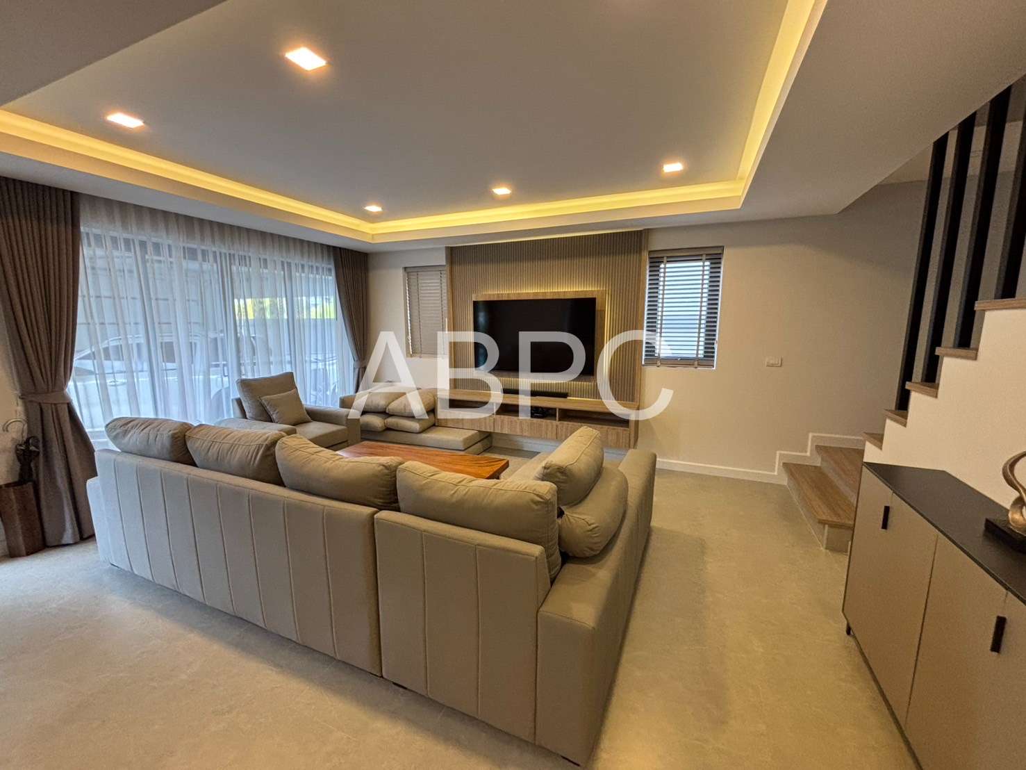 Three Bedroom Four Bathroom Pool Villa in Central Pattaya Location photo 10