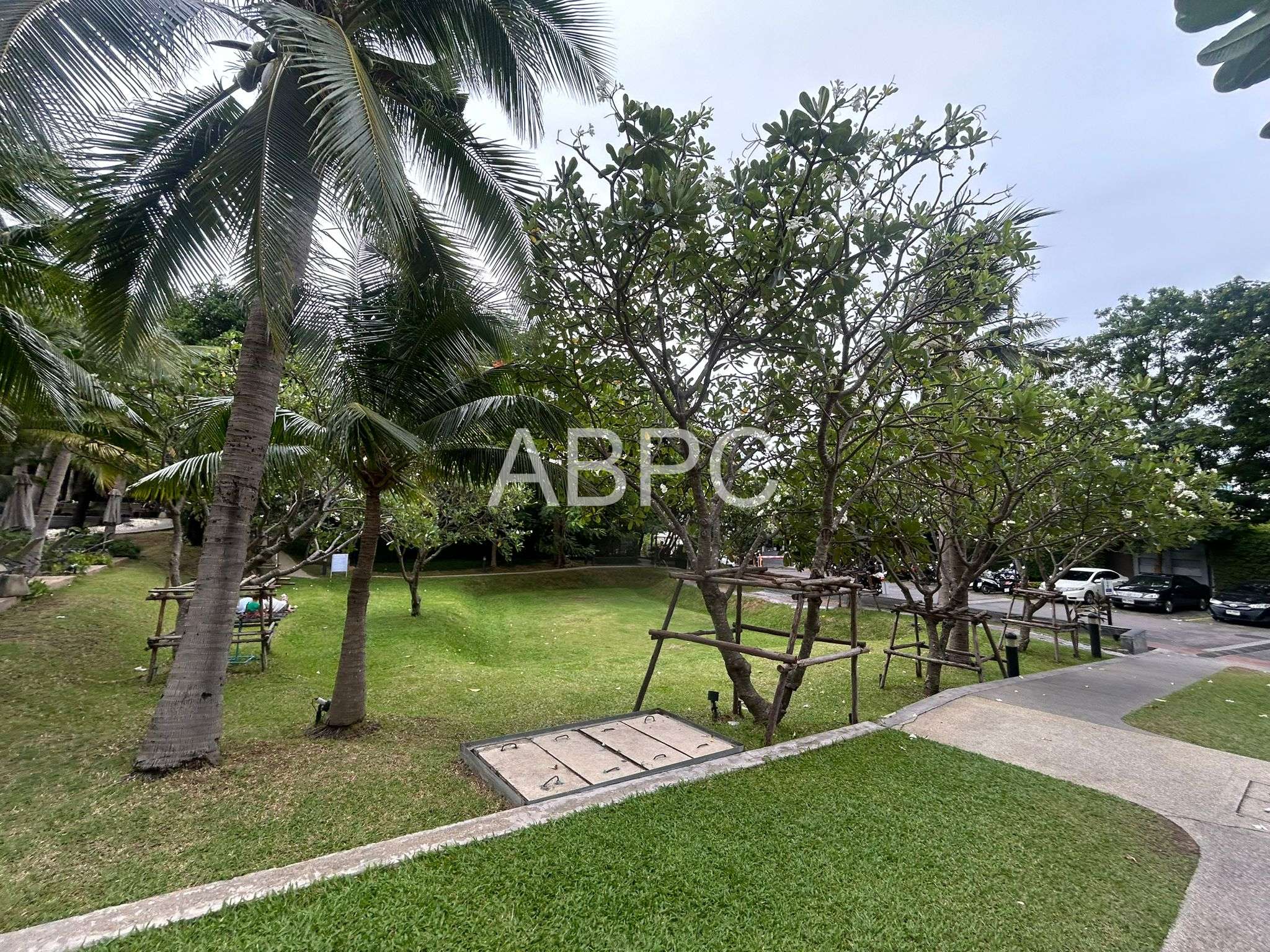 Lovely Sea view Condo For Sale In South Pattaya photo 6
