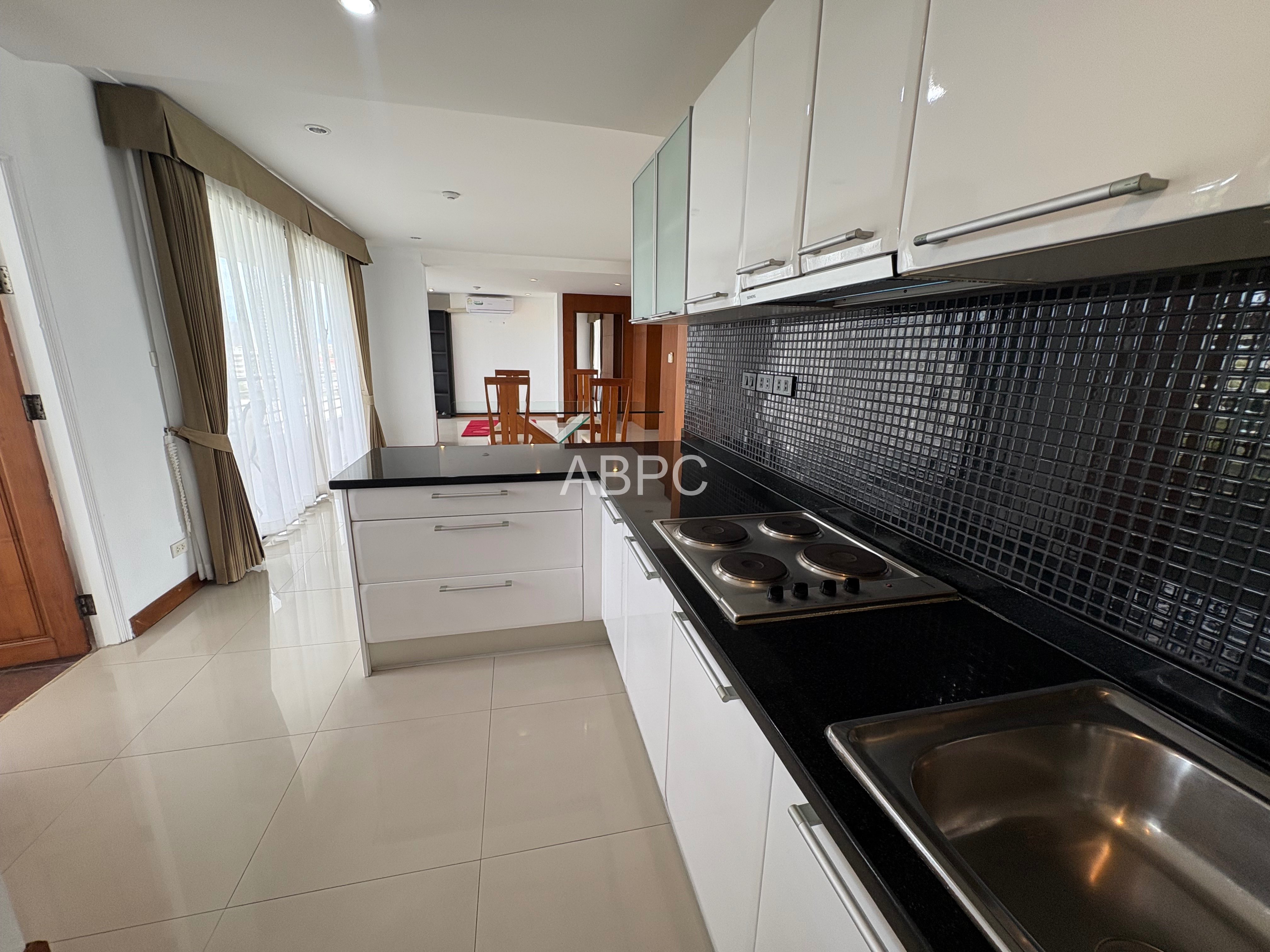 Royal Cliff Garden stunning large 2 bed photo 10