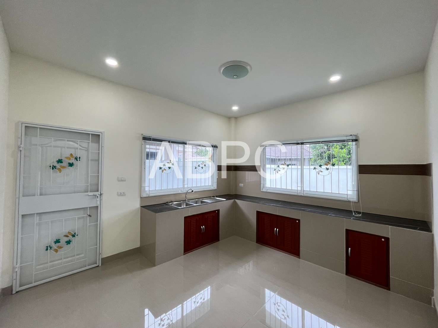 3 Bedrooms 2 Bathrooms In Mapprachan photo 6