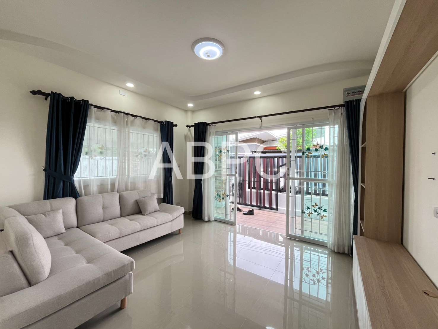 3 Bedrooms 2 Bathrooms In Mapprachan photo 4