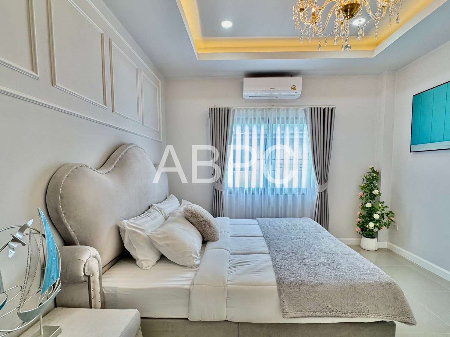 3 Bedrooms 2 Bathrooms in East Pattaya photo 11