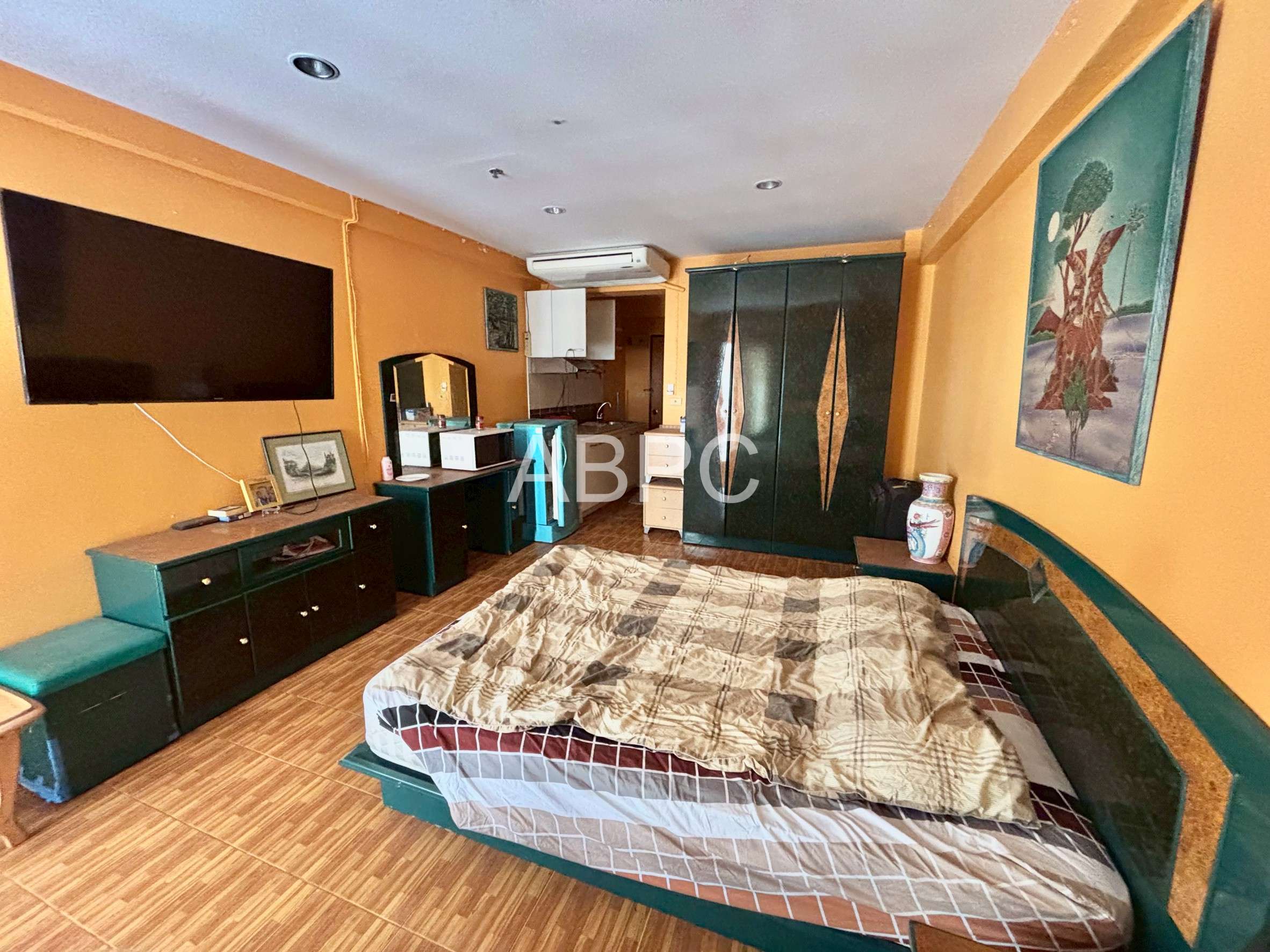 FIRE SALE Ocean View Studio Condo In Jomtien photo 6