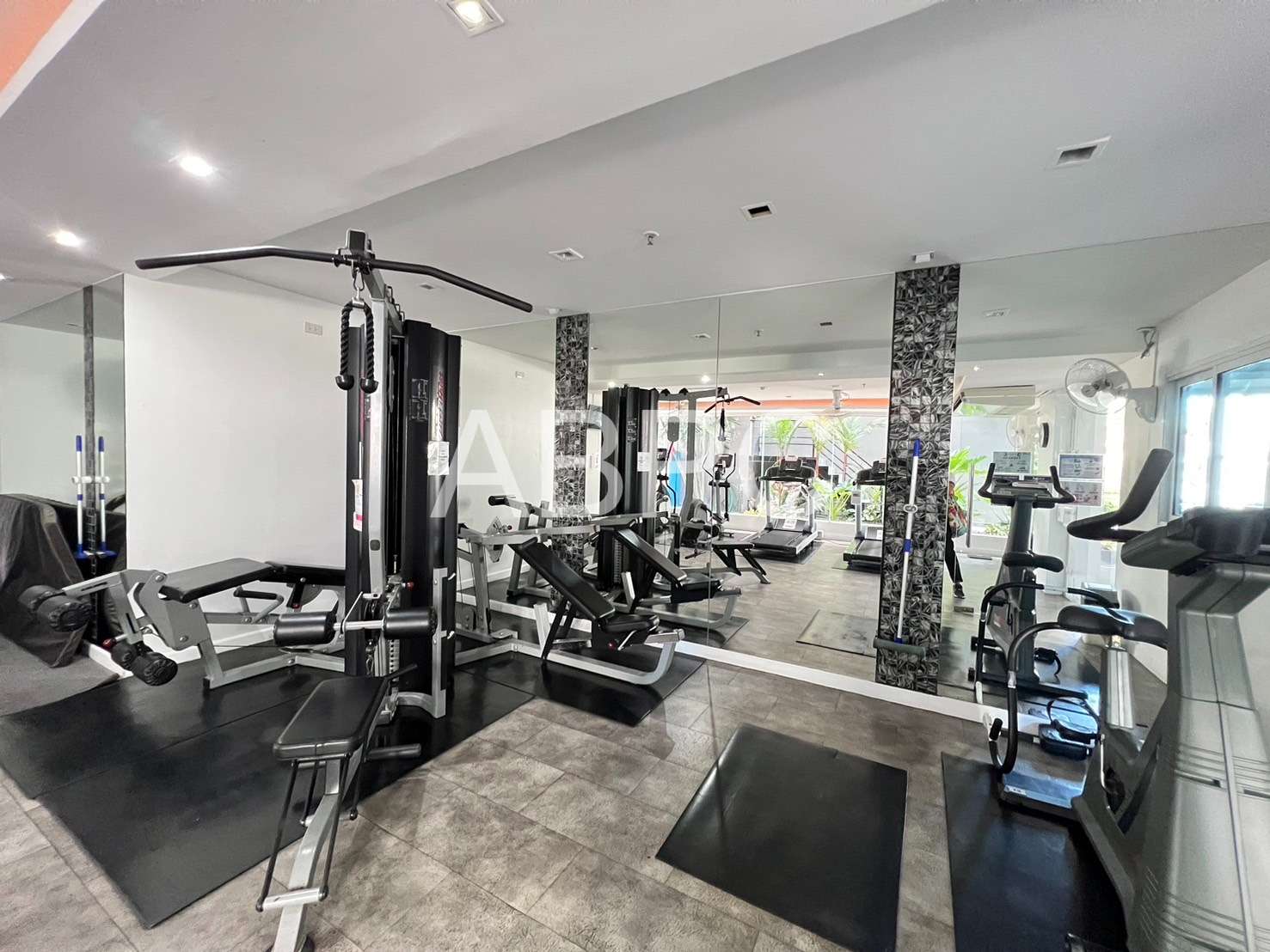 Beautiful Pool View Studio Condo In Central Pattaya photo 10