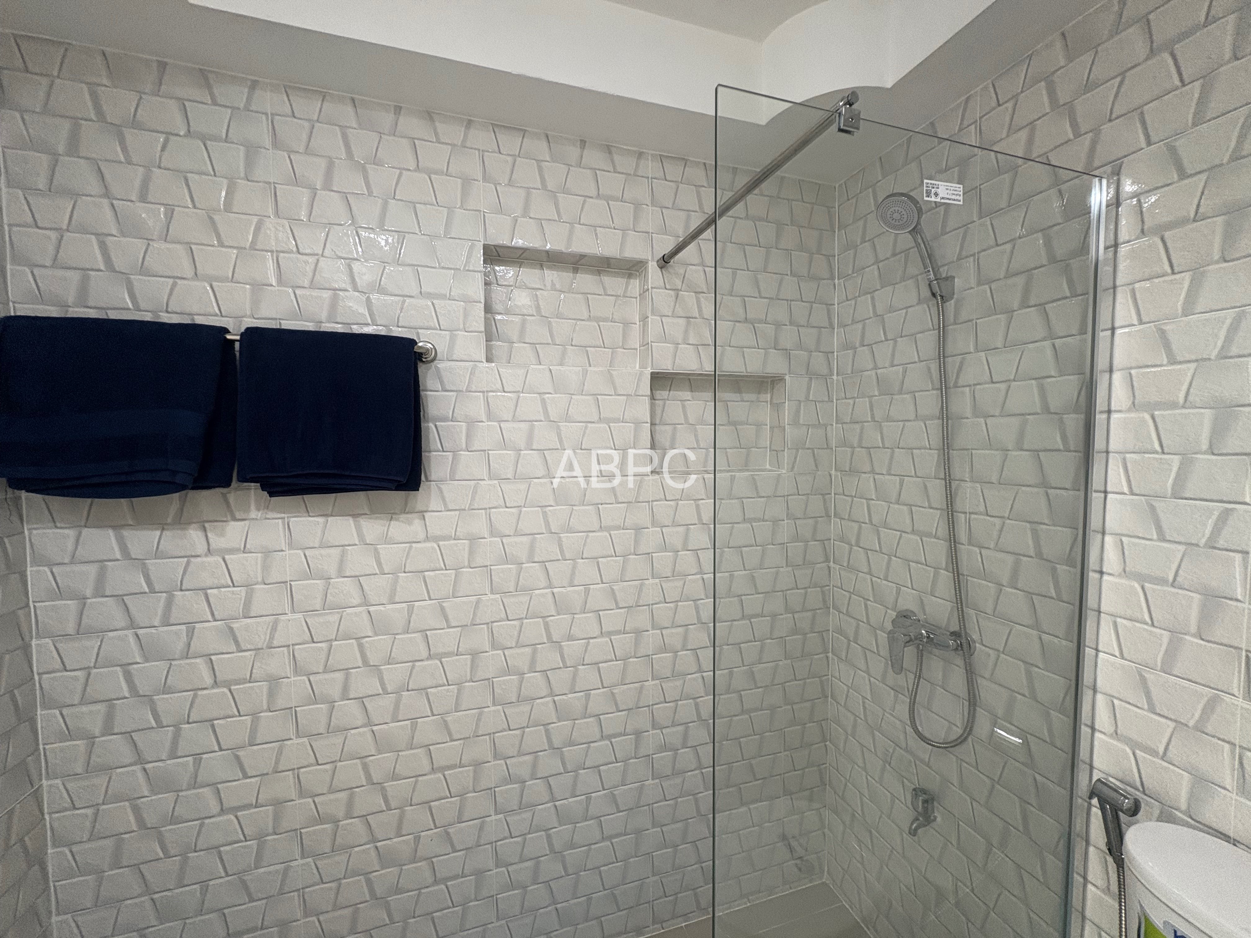 Stunning Diana Estates Studio photo 14