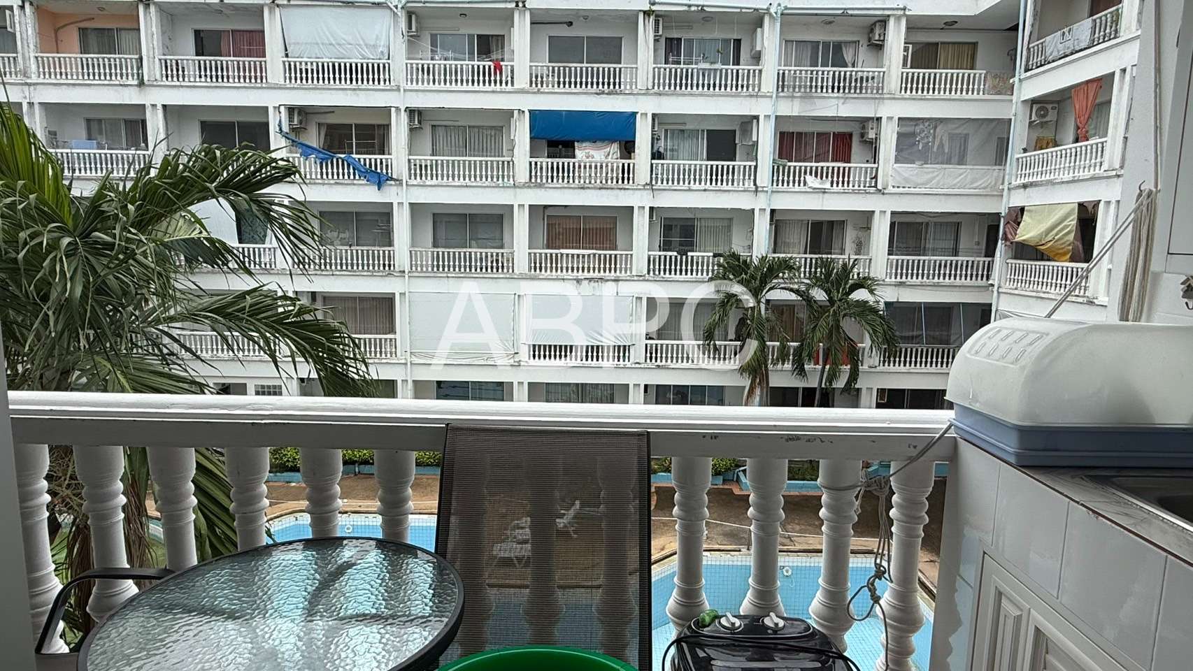 Studio for sale in Majestic condo photo 10