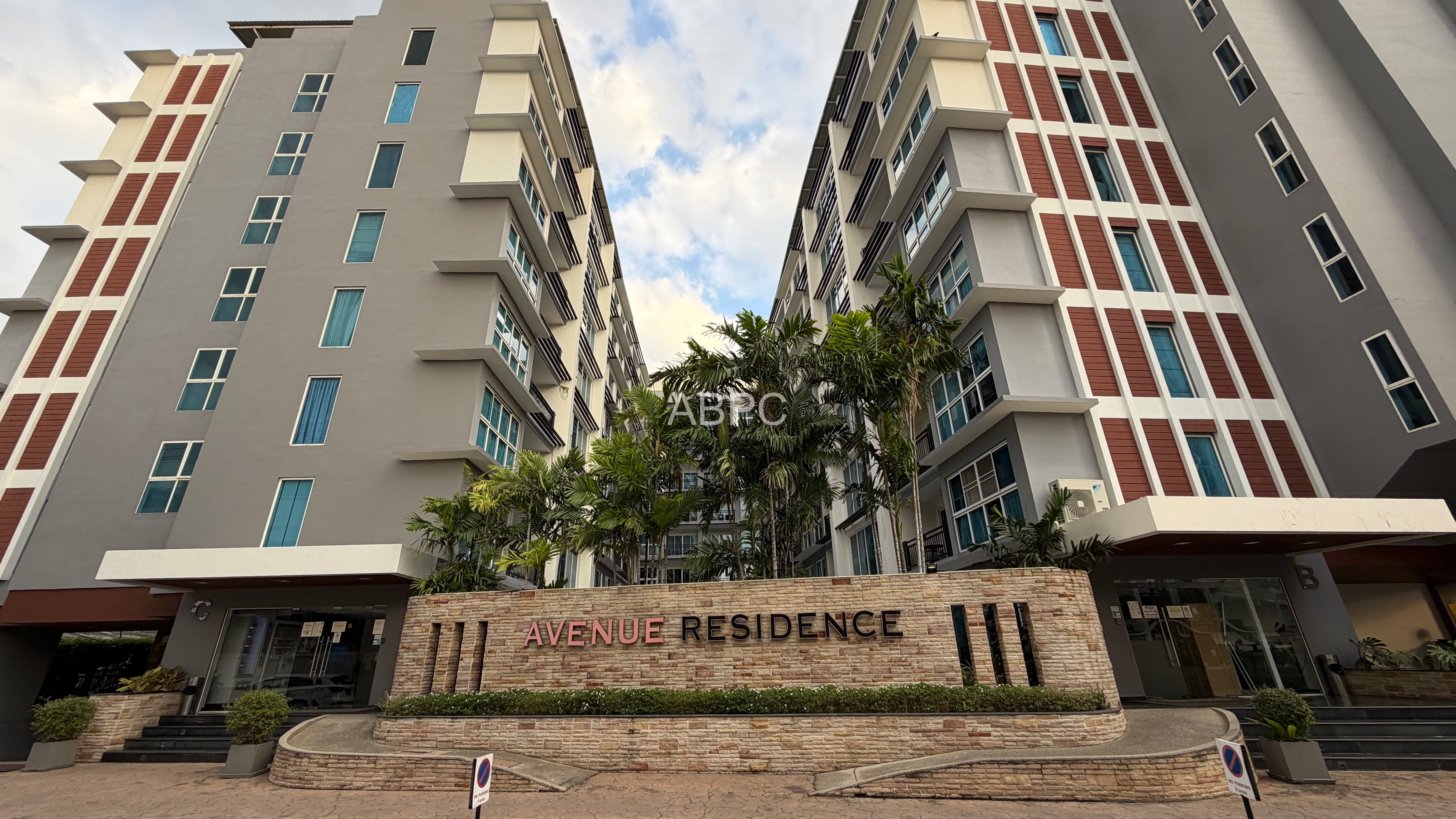 Pool View Studio Condo In Central Pattaya photo 3