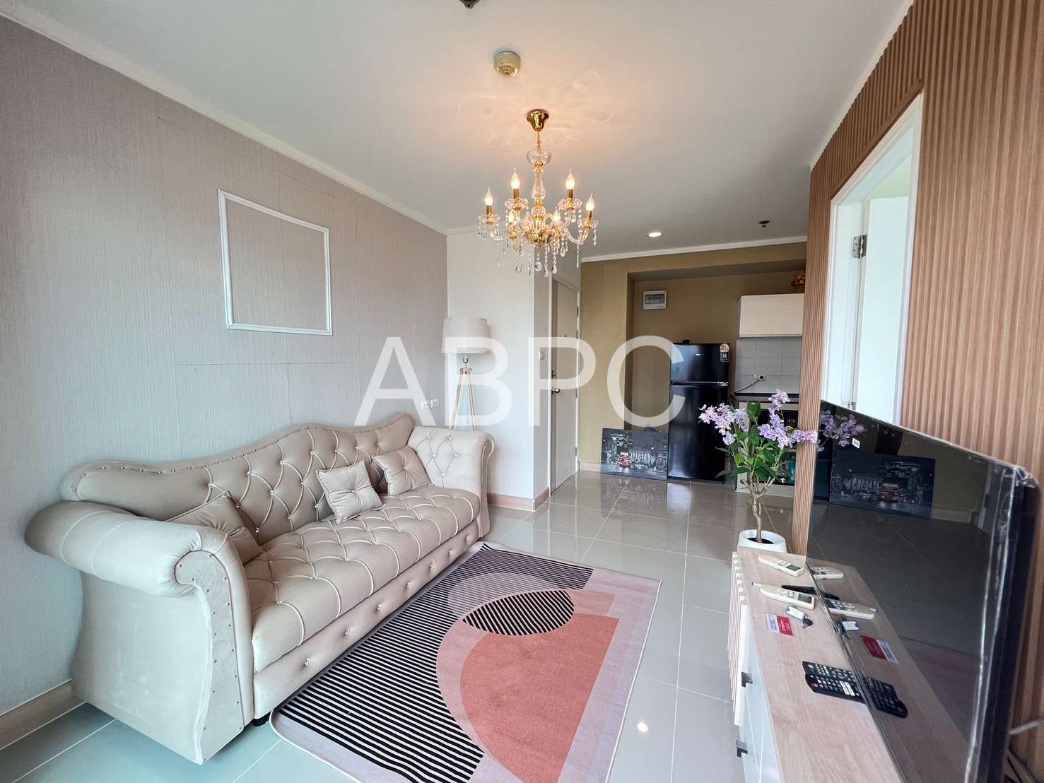 Corner room 1 Bedroom 1 Bathroom in Wongamart photo 11
