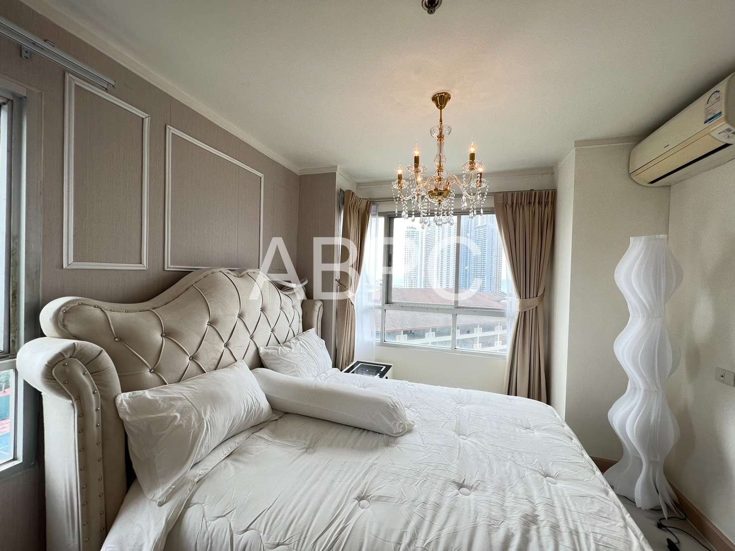 Corner room 1 Bedroom 1 Bathroom in Wongamart photo 16