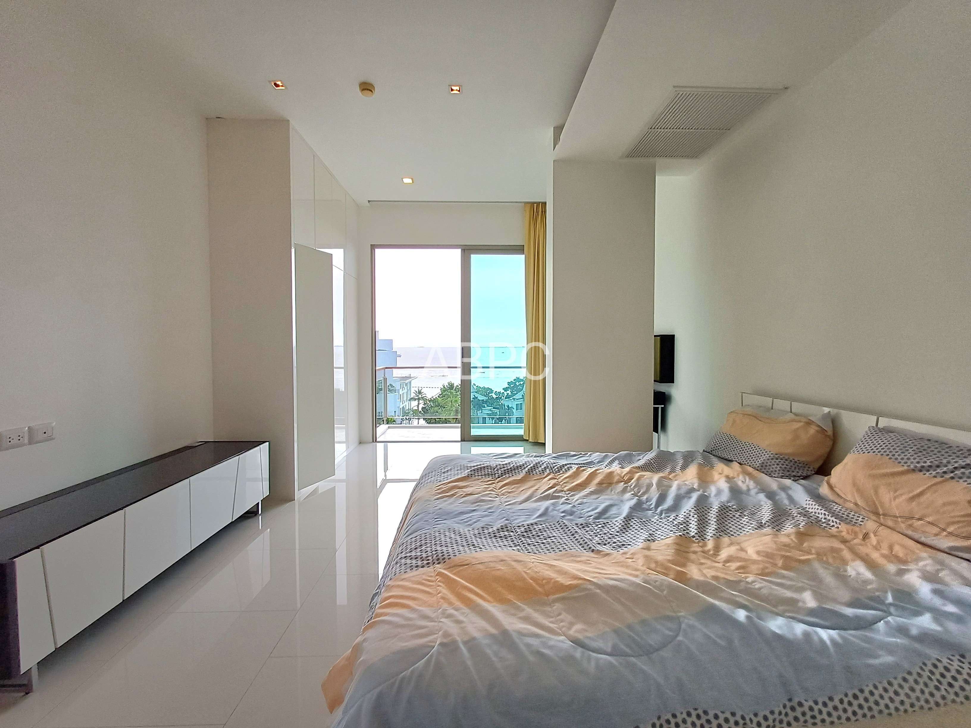 Specious 3 Bedrooms 2 Bathroom with a Sea View in Wongamat for Rent photo 11