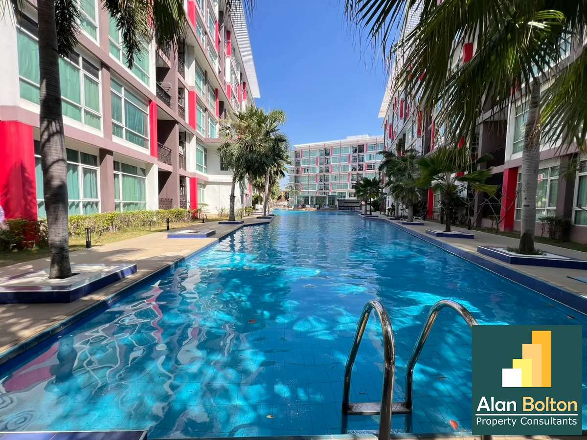 One Bedroom Condo For sale In East Pattaya photo 3