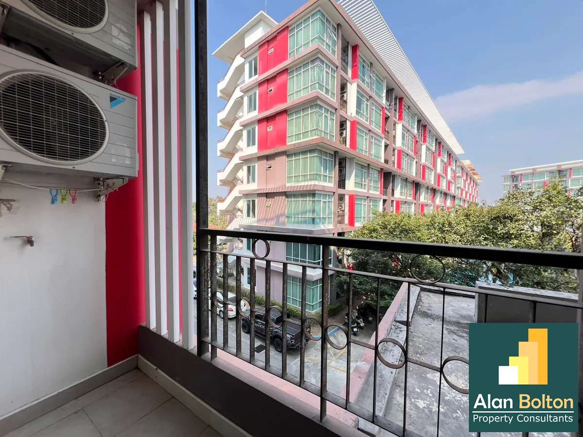 One Bedroom Condo For sale In East Pattaya photo 9