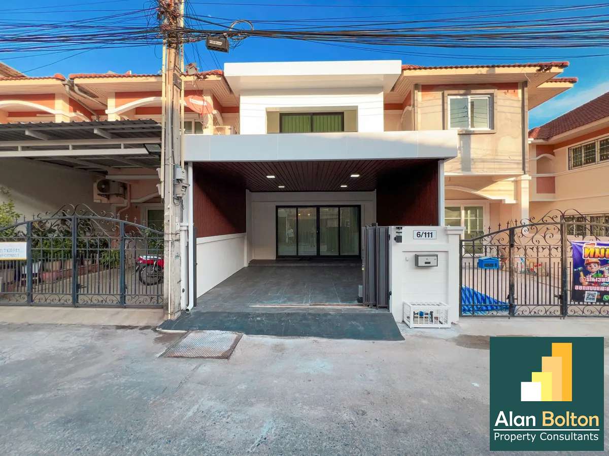 Townhome 2 bedrooms 3 bathrooms in LK VILLAGE PATTAYA