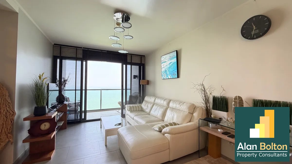 Ocean View Beachfront Condominium For Sale in Wongamat photo 10