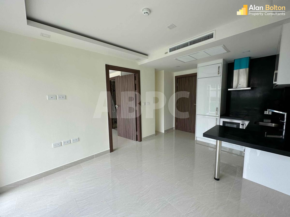 JUST IN: 1 Bedroom in Grand Avenue For Sale