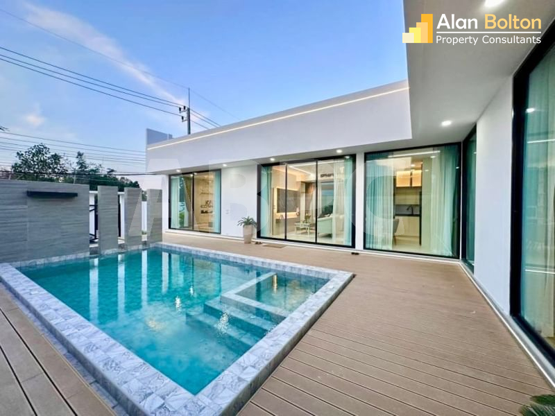 3 bed 3 bath in East Pattaya