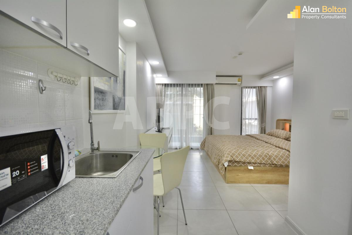 Studio 1 Bath in Pratumnak