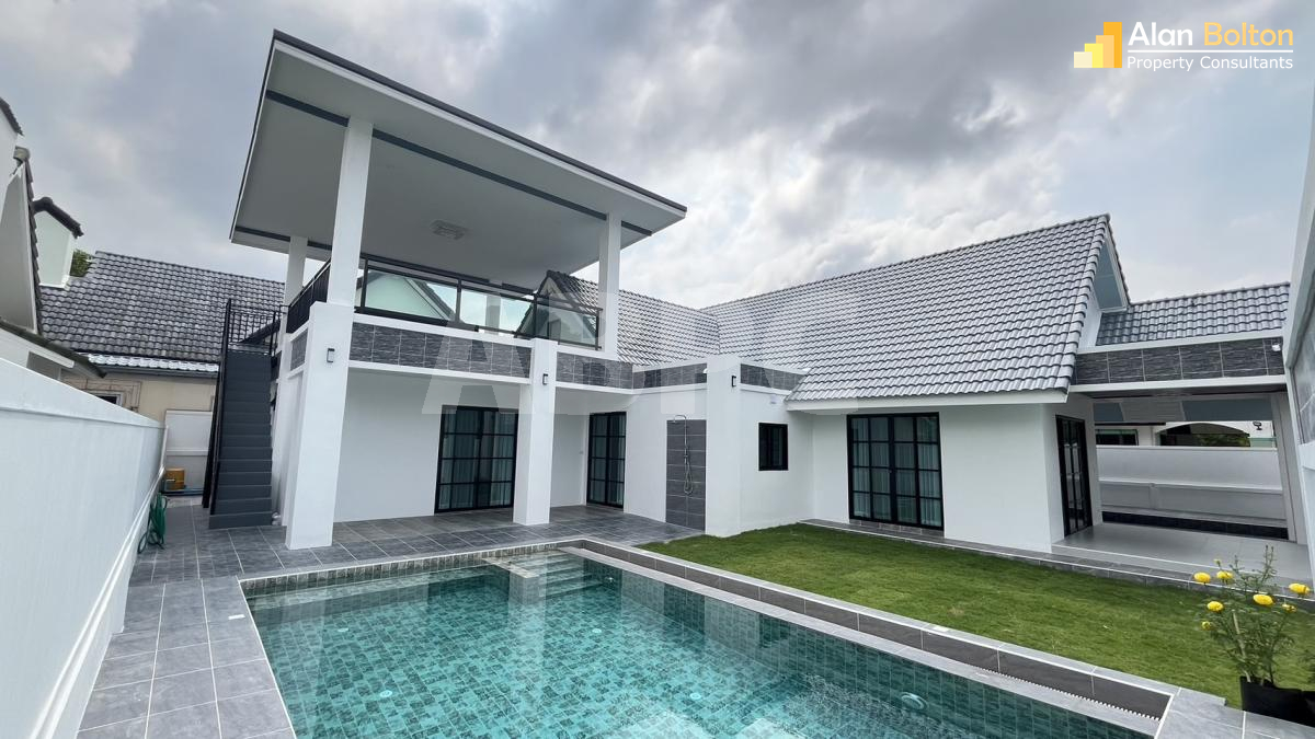 4 Bed 4 Bath in East Pattaya