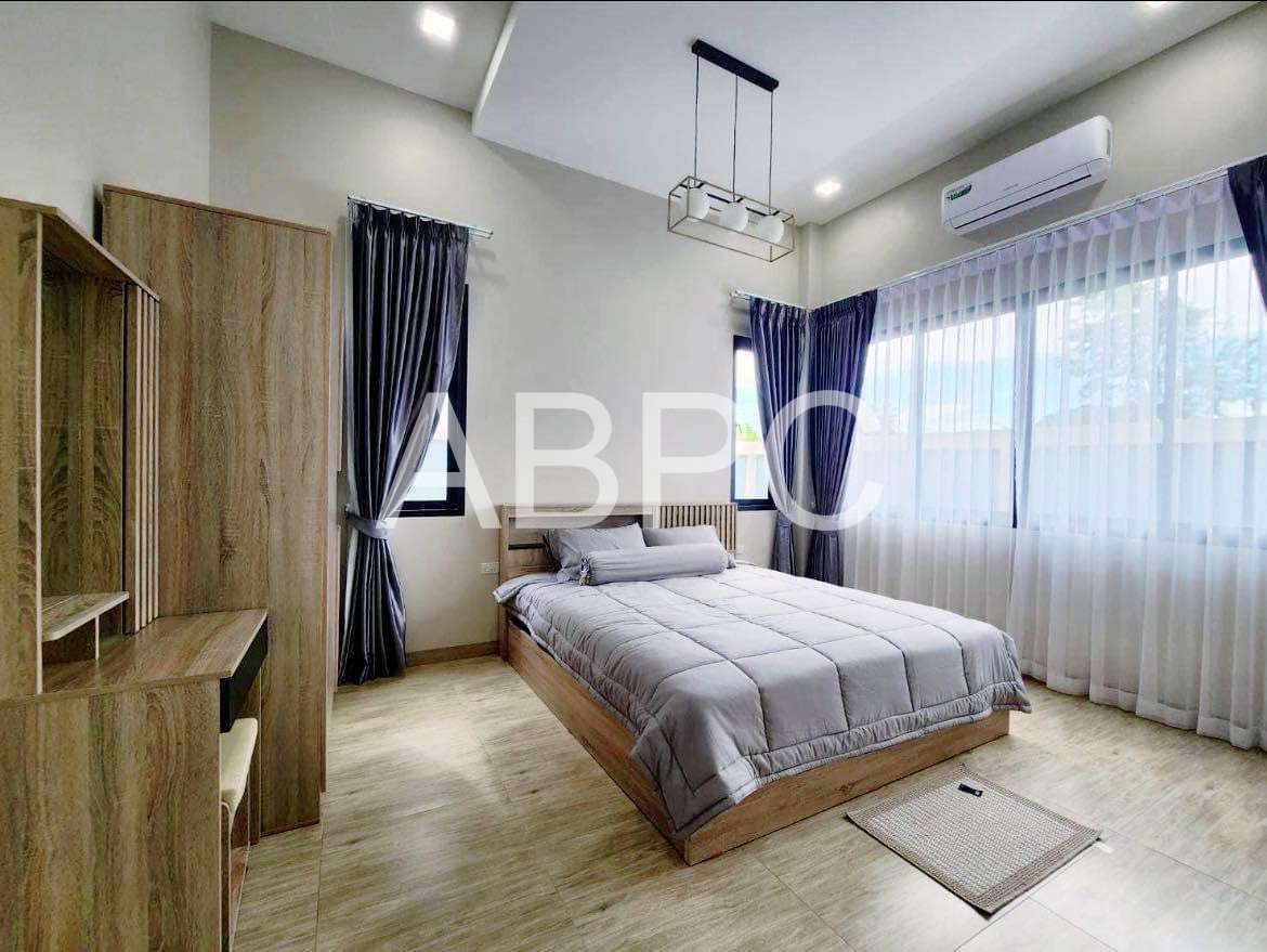 3 Bedroom 4 Bathroom in East Pattaya photo 22